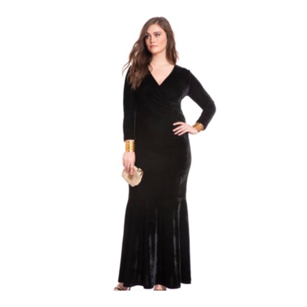 NWT Eloquii Floor Length Black Velvet Gown